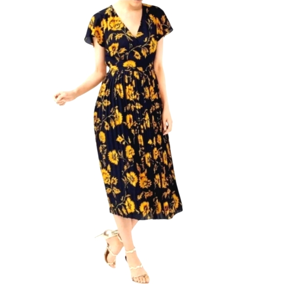 J. Crew Navy and Yellow/Gold Floral Cap Flutter Sleeve Pleated Skirt Midi Dress - Picture 1 of 17
